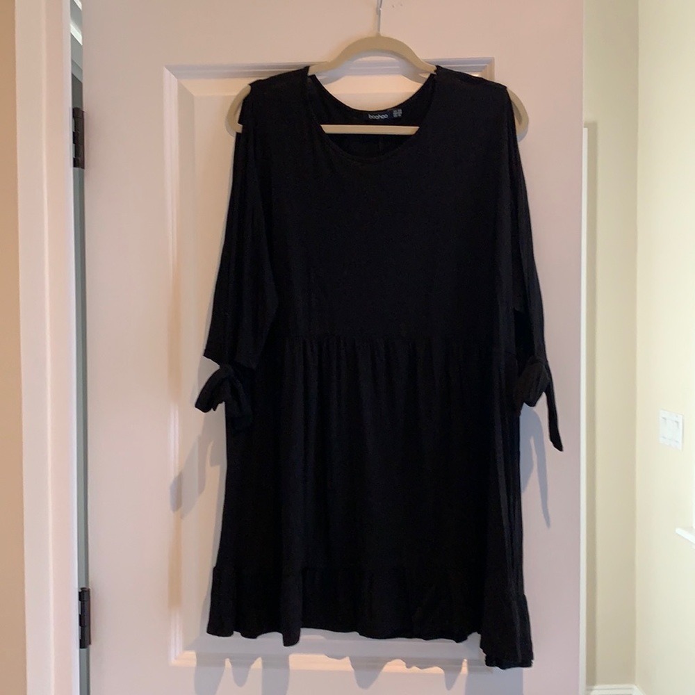 Boohoo dress